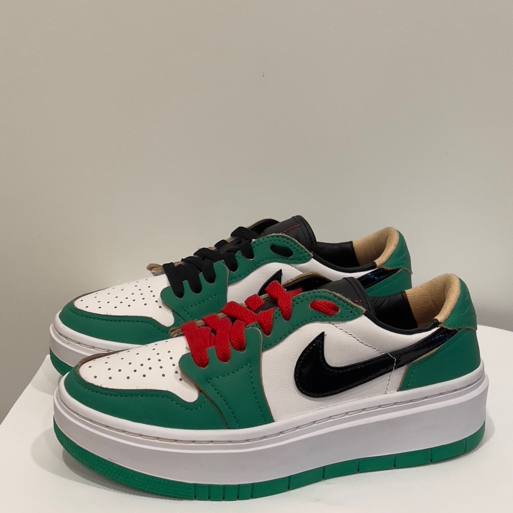 Nike Green/White/Black Nike Jordan 1 Elevate size 6 - Picture 2 of 6